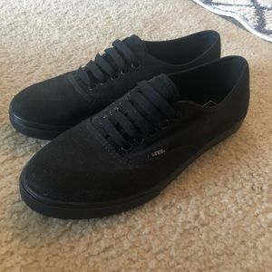 All black vans womens size 8.5/men size 7